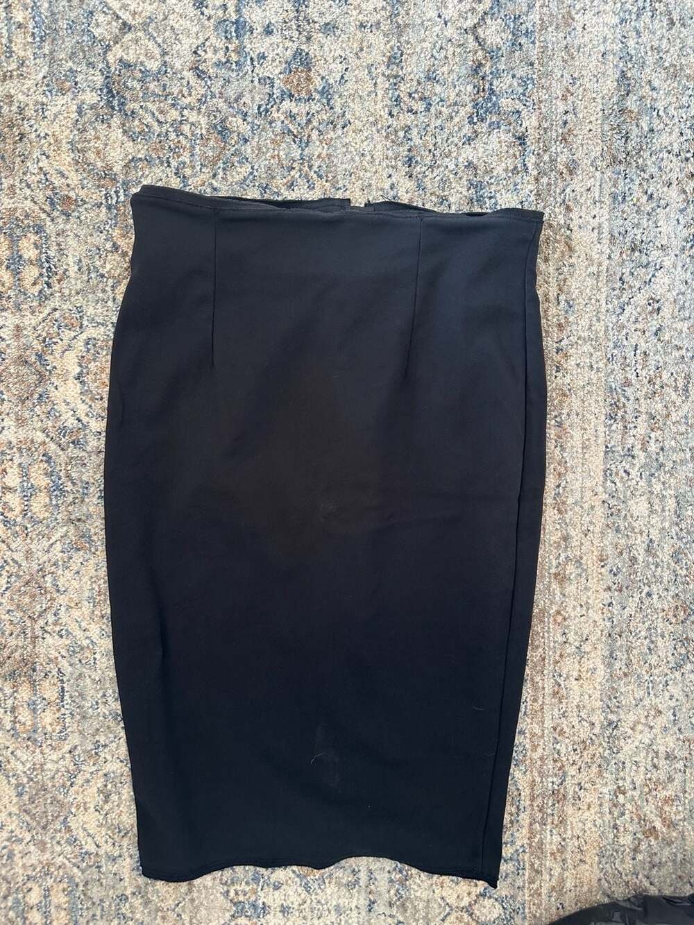 Zara Woman Black High Waisted Pencil Skirt with Back Zip Size L